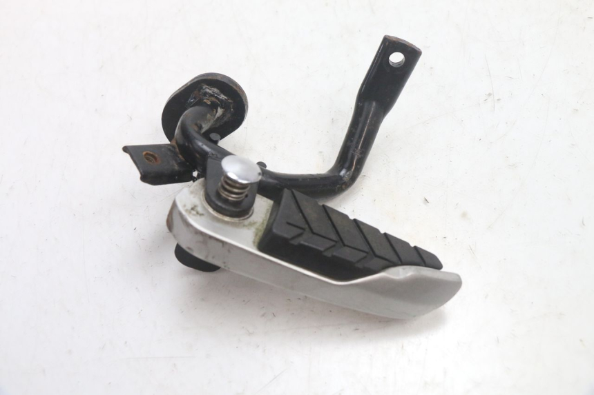 photo de FUSSRASTEN HINTEN LINKS SYM GTS EVO 125 (2009 - 2013) - Alternative Perspektive