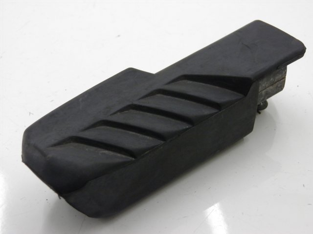 photo de FUSSRASTEN HINTEN LINKS HONDA FES S-WING SWING 125 (2007 - 2015) - Hauptansicht