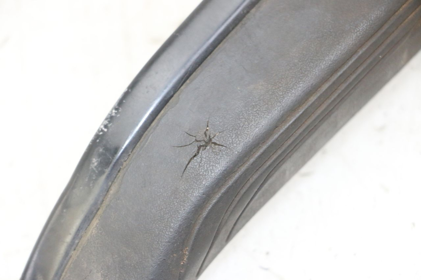 photo de FUSSRASTEN HINTEN LINKS PIAGGIO IE MP3 YOURBAN 300 (2011 - 2016) - Technische Nahaufnahme