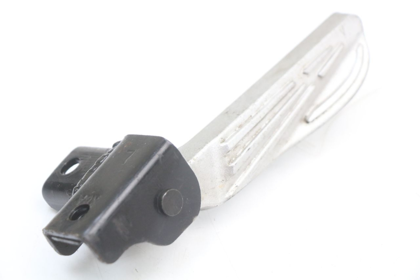 photo de LINKER HINTERER FUßRASTEN SYM JET 14 4T 50 (2018 - 2022) - Detailansicht des Bauteils