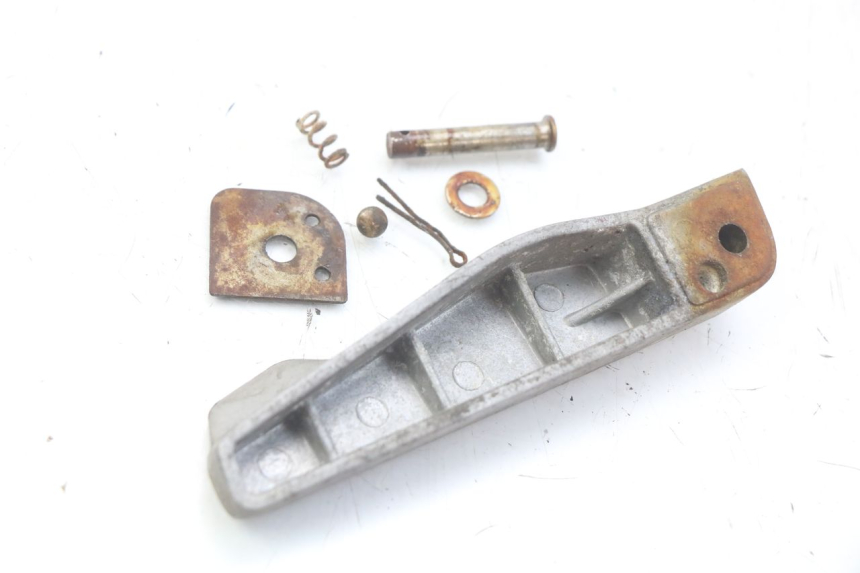 photo de FUSSRASTEN HINTEN LINKS RIDE KALLIO 50 (2010 - 2019) - Detailansicht des Bauteils