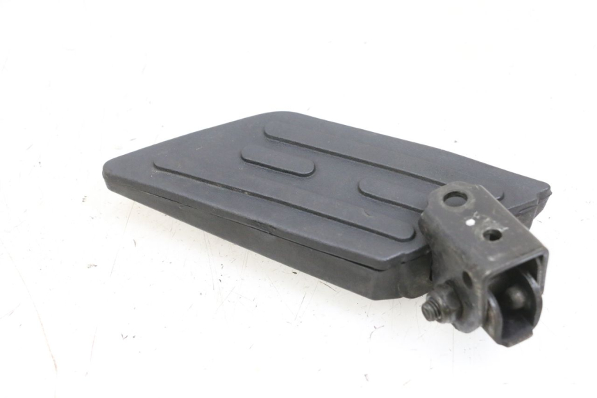 photo de LINKER HINTERER FUßRASTEN PEUGEOT KISBEE 4T 50 (2010 - 2017) - Detailansicht des Bauteils