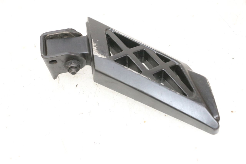 photo de LINKER HINTERER FUßRASTEN PEUGEOT KISBEE 4T 50 (2018 - 2022) - Alternative Perspektive