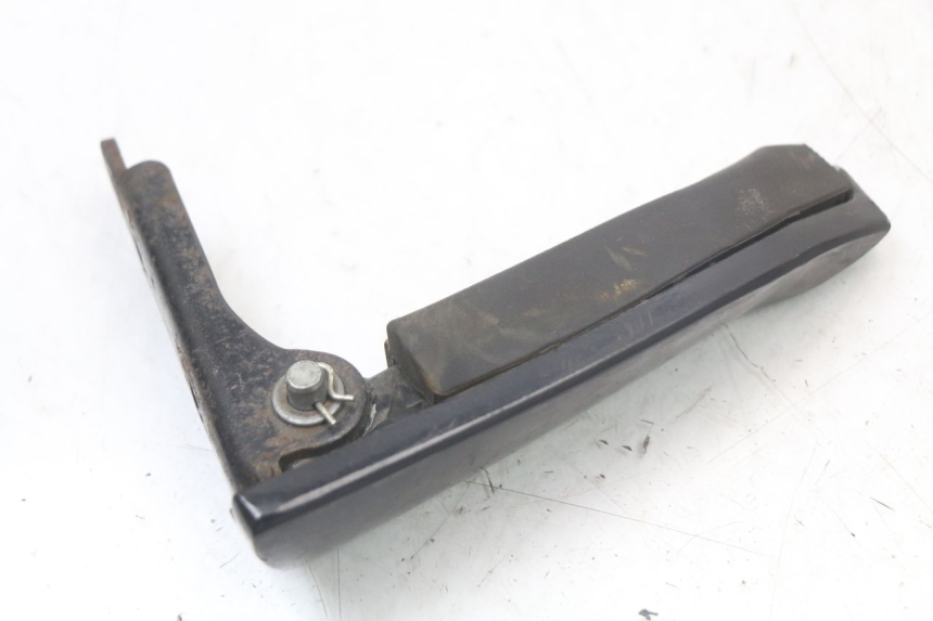 photo de FUSSRASTEN HINTEN LINKS PIAGGIO MP3 HPE 350 (2018 - 2020) - Oberflächenzustand und Material