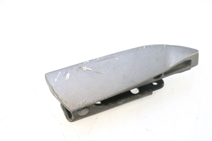 photo de FUSSRASTEN HINTEN LINKS PIAGGIO MP3 500 (2016 - 2018) - Oberflächenzustand und Material
