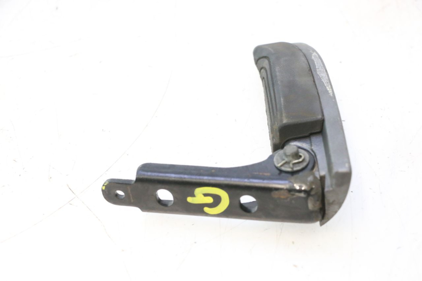 photo de FUSSRASTEN HINTEN LINKS PIAGGIO MP3 500 (2016 - 2018) - Kennzeichnungen und Originalreferenzen