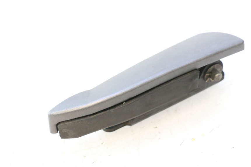 photo de FUSSRASTEN HINTEN LINKS PIAGGIO MP3 500 (2016 - 2018) - Details der Befestigungspunkte