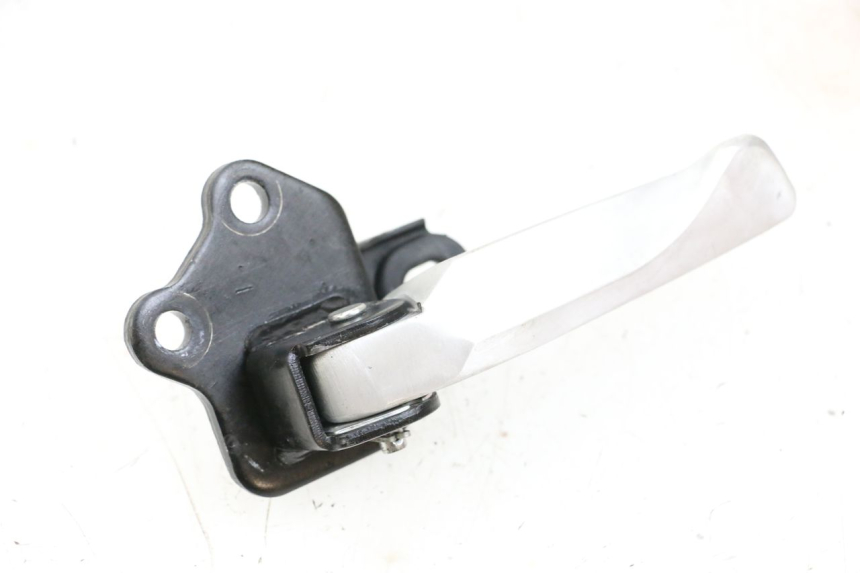 photo de FUSSRASTEN HINTEN LINKS YAMAHA NEO'S CORE 1 (2022 - 2026) - Detailansicht des Bauteils