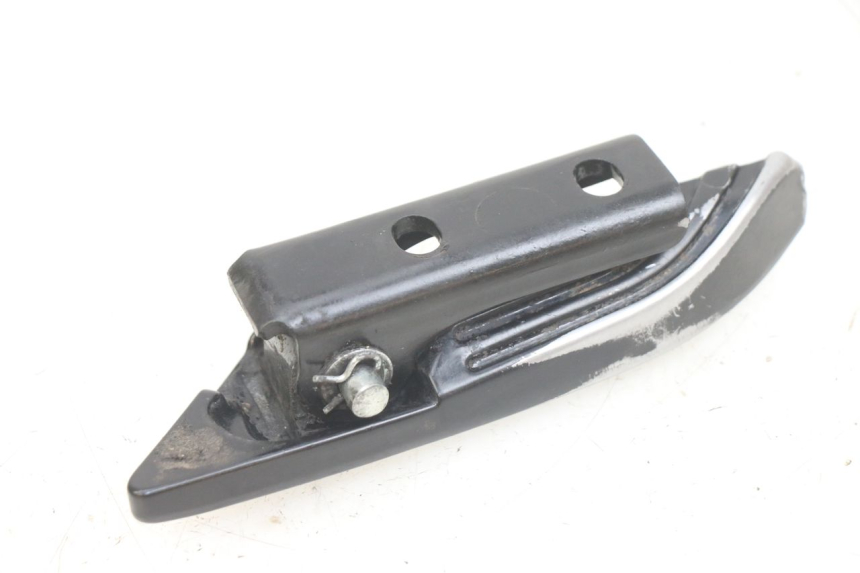 photo de LINKER HINTERER FUßRASTEN PIAGGIO NEW TYPHOON 50 (2018 - 2021) - Zoom auf Gebrauchszustand