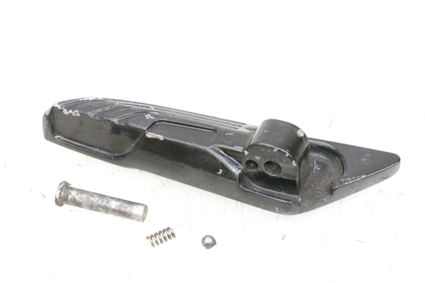 photo de LINKER HINTERER FUßRASTEN PIAGGIO NEW TYPHOON 50 (2018 - 2021) - Technische Nahaufnahme