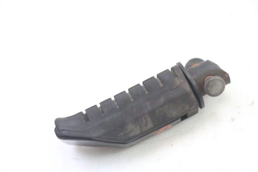 photo de FUSSRASTEN HINTEN LINKS HONDA NTV DEAUVILLE ABS 700 (2007 - 2016) - Detailansicht des Bauteils