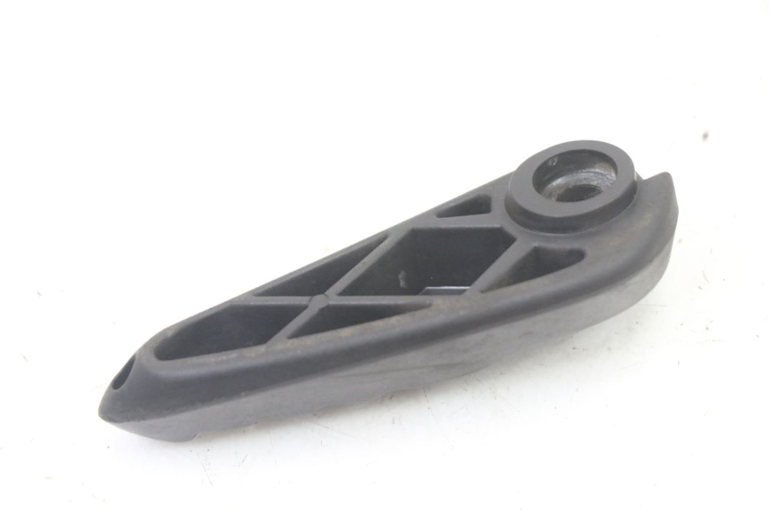 photo de FUSSRASTEN HINTEN LINKS MBK OVETTO 4T 50 (2008 - 2016) - Zoom auf Gebrauchszustand