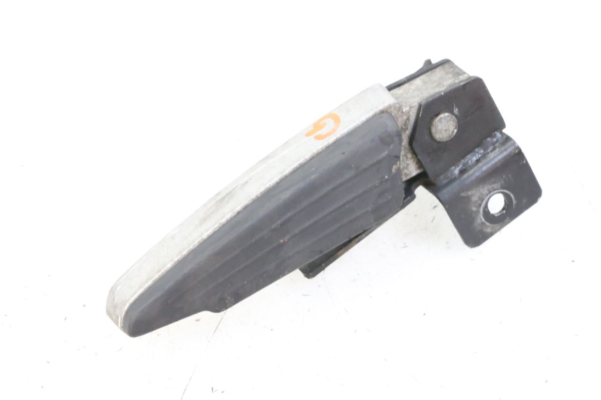 photo de LINKER HINTERER FUßRASTEN PEUGEOT CITYSTAR 125 (2011 - 2017) - Detailansicht des Bauteils