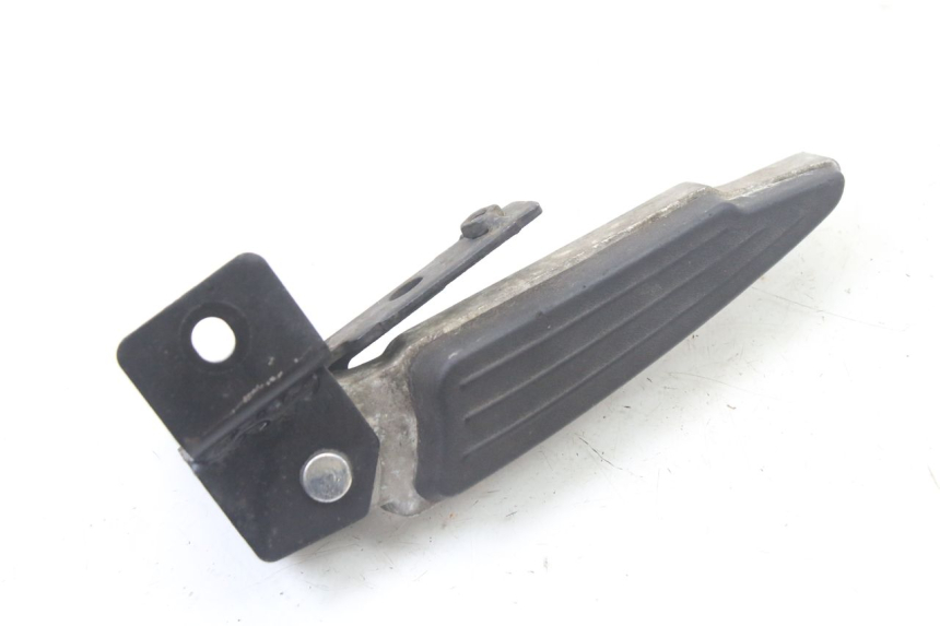 photo de FUSSRASTEN HINTEN LINKS PEUGEOT SATELIS 125 (2013 - 2018) - Zoom auf Gebrauchszustand