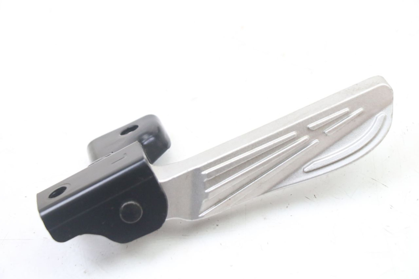 photo de FUSSRASTEN HINTEN LINKS PEUGEOT TWEET 4T 50 (2023 - 2025) - Hauptansicht