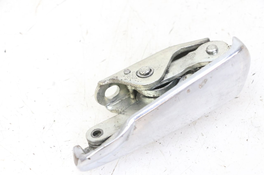 photo de FUSSRASTEN HINTEN LINKS PIAGGIO VESPA GRANTURISMO 200 (2004 - 2005) - Technische Nahaufnahme