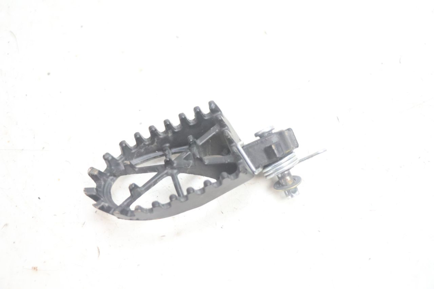 photo de FUSSRASTEN HINTEN LINKS APOLLO RFZ 150 - Hauptansicht