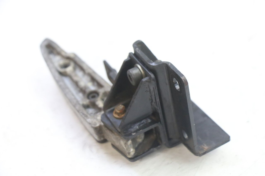 photo de FUSSRASTEN HINTEN LINKS PEUGEOT SATELIS 125 (2013 - 2018) - Gesamtansicht des Produkts