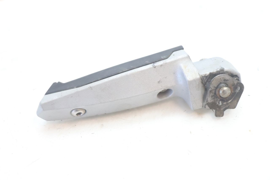 photo de FUSSRASTEN HINTEN LINKS CAN-AM SPYDER RS 1000 (2008 - 2012) - Alternative Perspektive