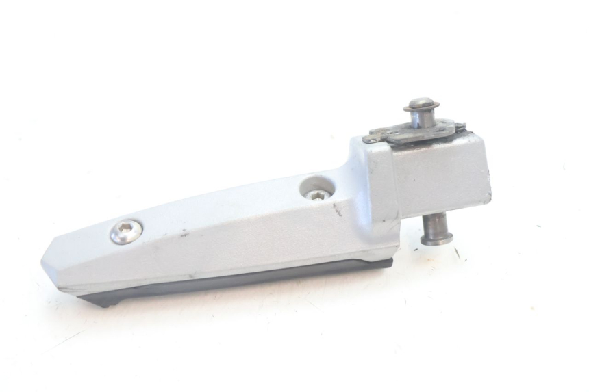photo de FUSSRASTEN HINTEN LINKS CAN-AM SPYDER RS 1000 (2008 - 2012) - Technische Nahaufnahme