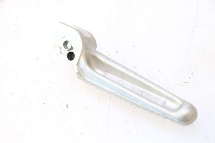 photo de FUSSRASTEN HINTEN LINKS DUCATI SS IE DS CARENEE 1000 (2002 - 2006) - Zoom auf Gebrauchszustand