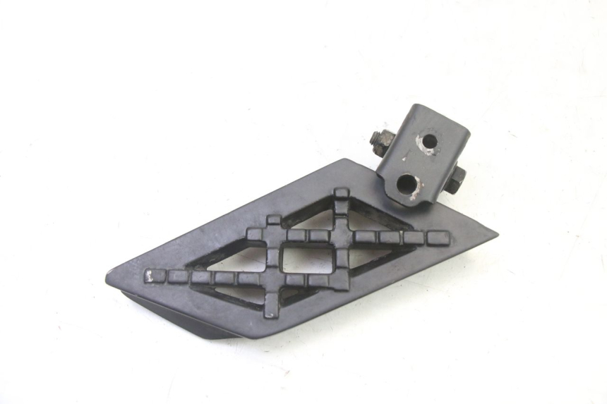 photo de FUSSRASTEN HINTEN LINKS PEUGEOT STREETZONE I NAKED 2T 50 (2018 - 2020) - Detailansicht des Bauteils