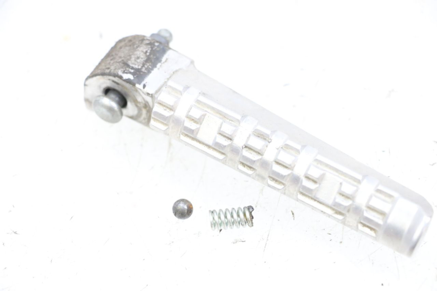 photo de FUSSRASTEN HINTEN LINKS YAMAHA X-MAX XMAX 125 (2010 - 2013) - Detailansicht des Bauteils