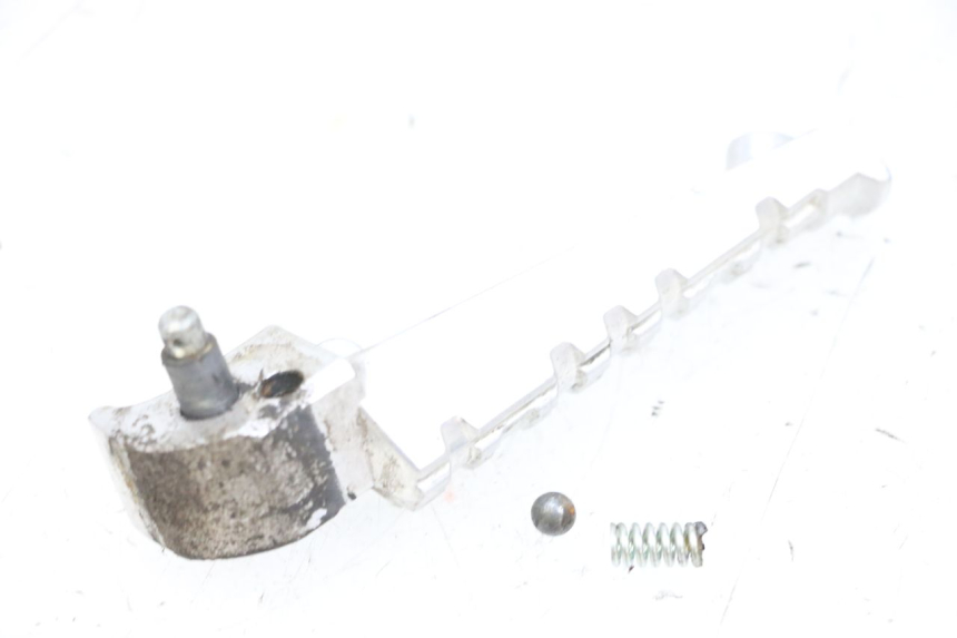 photo de FUSSRASTEN HINTEN LINKS YAMAHA X-MAX XMAX 125 (2010 - 2013) - Zoom auf Gebrauchszustand