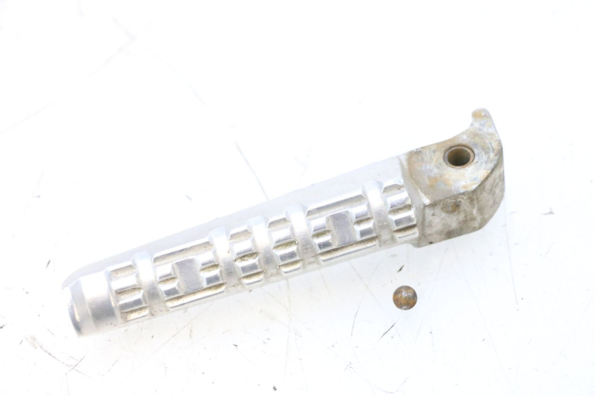 photo de FUSSRASTEN HINTEN LINKS YAMAHA X-MAX XMAX 125 (2010 - 2013) - Detailansicht des Bauteils