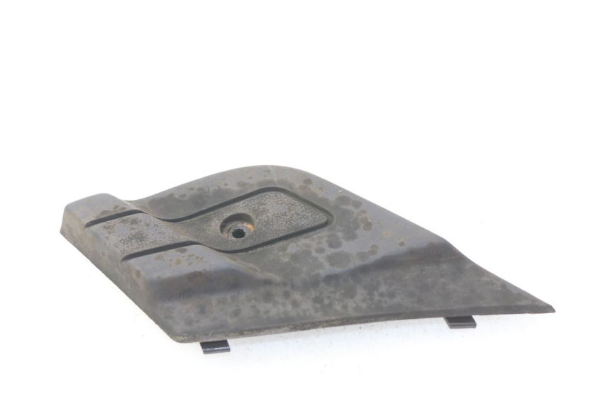 photo de FUSSRASTEN HINTEN LINKS PIAGGIO X9 125 (2000 - 2003) - Zoom auf Gebrauchszustand