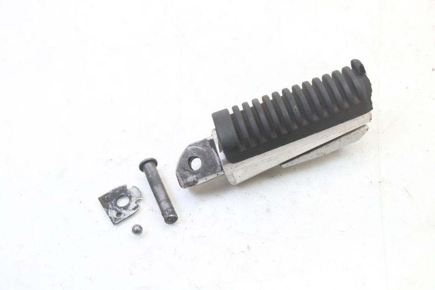 photo de FUSSRASTEN HINTEN LINKS YAMAHA XJ6 ABS 600 (2008 - 2016) - Hauptansicht