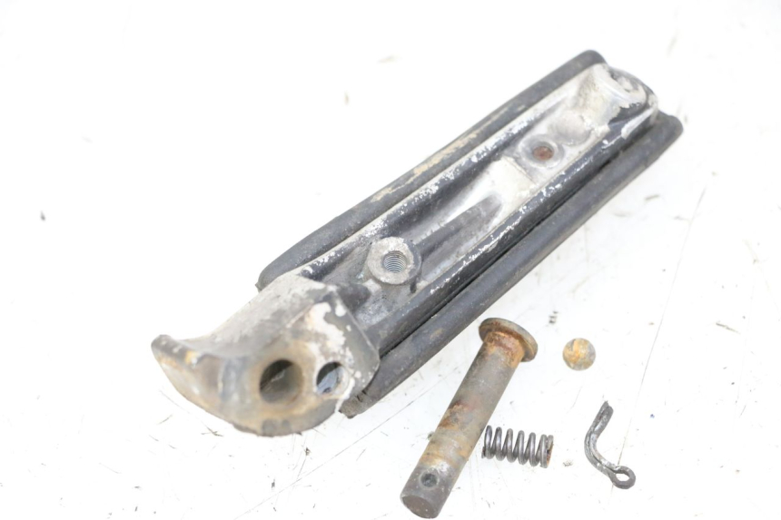 photo de FUSSRASTEN HINTEN LINKS YAMAHA XJN DIVERSION 600 (2000 - 2003) - Alternative Perspektive