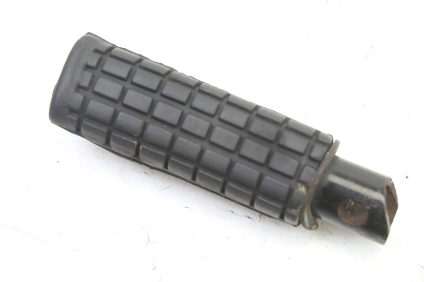 photo de FUSSRASTEN HINTEN LINKS HONDA XLV VARADERO 125 (2000 - 2006) - Detailansicht des Bauteils