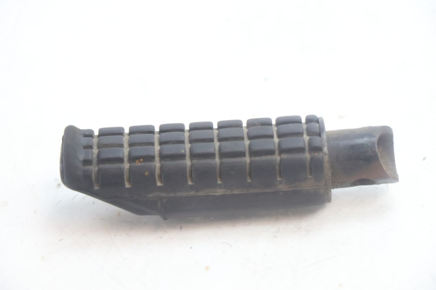 photo de FUSSRASTEN HINTEN LINKS HONDA XLV VARADERO 125 (2007 - 2012) - Detailansicht des Bauteils