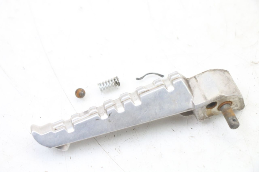 photo de FUSSRASTEN HINTEN LINKS YAMAHA X-MAX XMAX ABS 250 (2010 - 2014) - Detailansicht des Bauteils