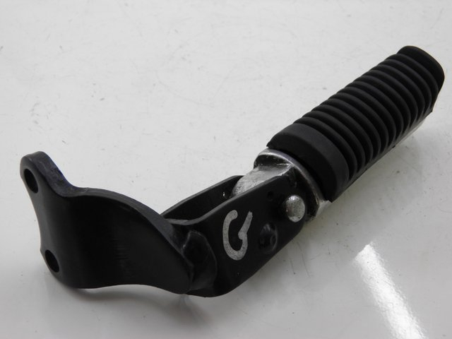 photo de FUSSRASTEN HINTEN LINKS YAMAHA XMAX X-MAX 125 (2006 - 2009) - Hauptansicht