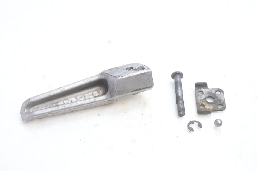 photo de FUSSRASTEN HINTEN LINKS KAWASAKI ZX-6R ZX6R 600 (2000 - 2002) - Zoom auf Gebrauchszustand