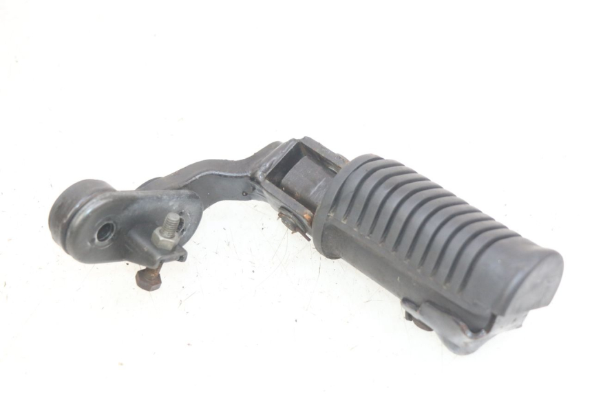 photo de RECHTER VORDERER FUßRASTEN HONDA CM 125 (1983 - 2003) - Hauptansicht