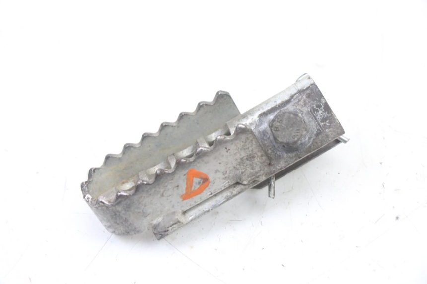 photo de FUSSRASTEN VORN RECHT DERBI SENDA R X-TREME 50 (2006 - 2010) - Zoom auf Gebrauchszustand