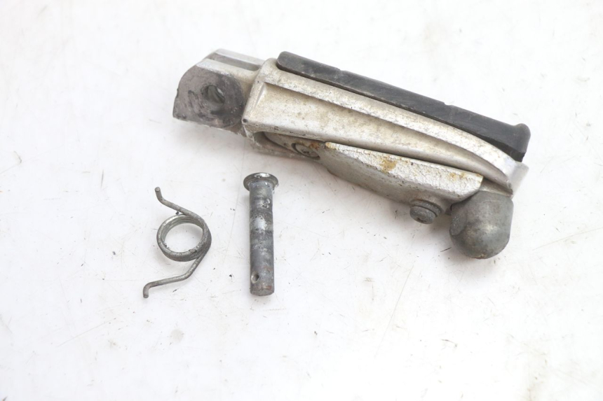 photo de FUSSRASTEN VORN RECHT YAMAHA FJR 1300 (2001 - 2005) - Detailansicht des Bauteils