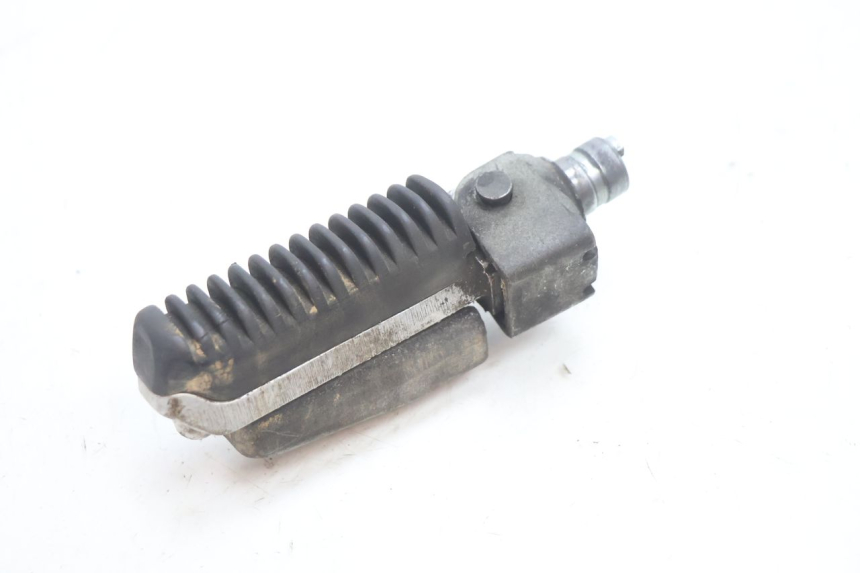 photo de FUSSRASTEN VORN RECHT SUZUKI GSF N BANDIT 1200 (2001 - 2005) - Technische Nahaufnahme