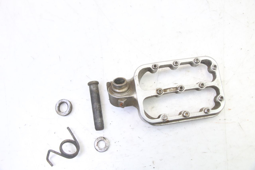 photo de FUSSRASTEN VORN RECHT KTM SUPERENDURO R 950 (2005 - 2009) - Detailansicht des Bauteils