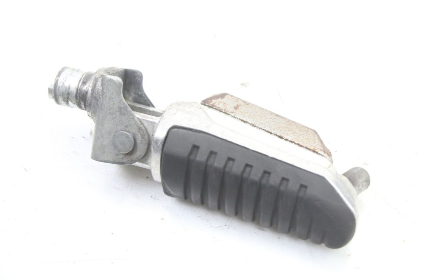 photo de FUSSRASTEN VORN RECHT SUZUKI GSX F GSXF 650 (2007 - 2015) - Zoom auf Gebrauchszustand