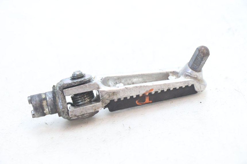 photo de FUSSRASTEN VORN RECHT SUZUKI SV S 650 (2003 - 2009) - Alternative Perspektive