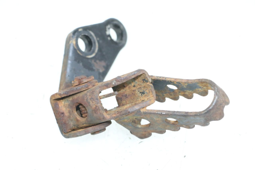 photo de FUSSRASTEN VORN RECHT SUZUKI TS X 80 (1984 - 1988) - Detailansicht des Bauteils