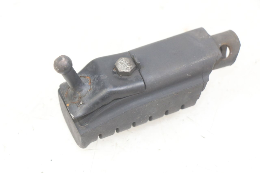 photo de RECHTER VORDERER FUßRASTEN DAELIM VJ ROADWIN FI 125 (2008 - 2017) - Detailansicht des Bauteils