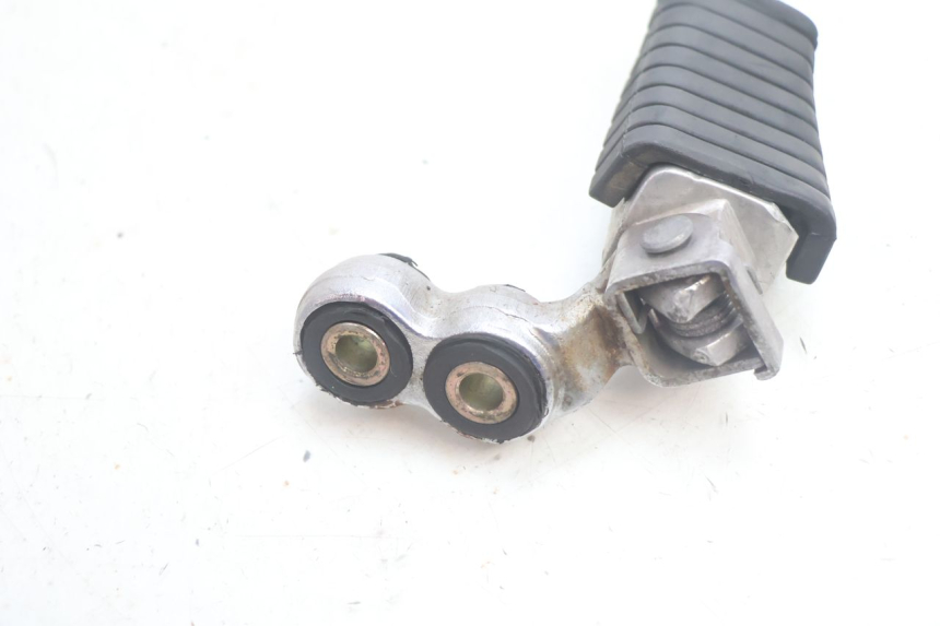 photo de FUSSRASTEN VORN RECHT YAMAHA XV VIRAGO 535 (1988 - 2004) - Detailansicht des Bauteils