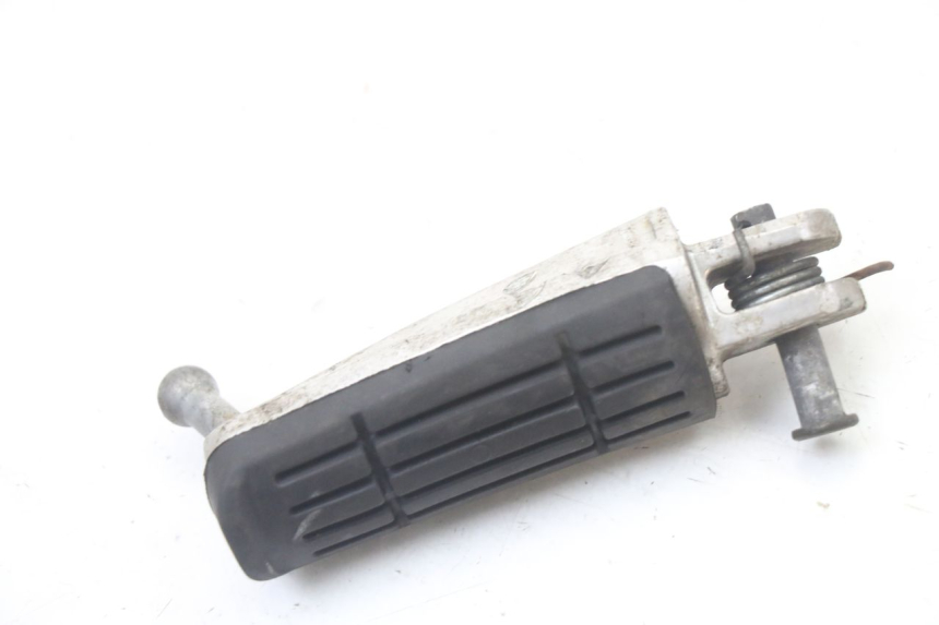 photo de FUSSRASTEN VORN RECHT YAMAHA FZ6 FAZER S2 600 (2007 - 2011) - Zoom auf Gebrauchszustand