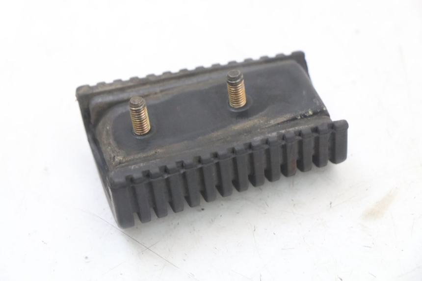 photo de FUSSRASTEN VORN RECHT YAMAHA XVS DRAG STAR DRAGSTAR 650 (1997 - 2007) - Technische Nahaufnahme