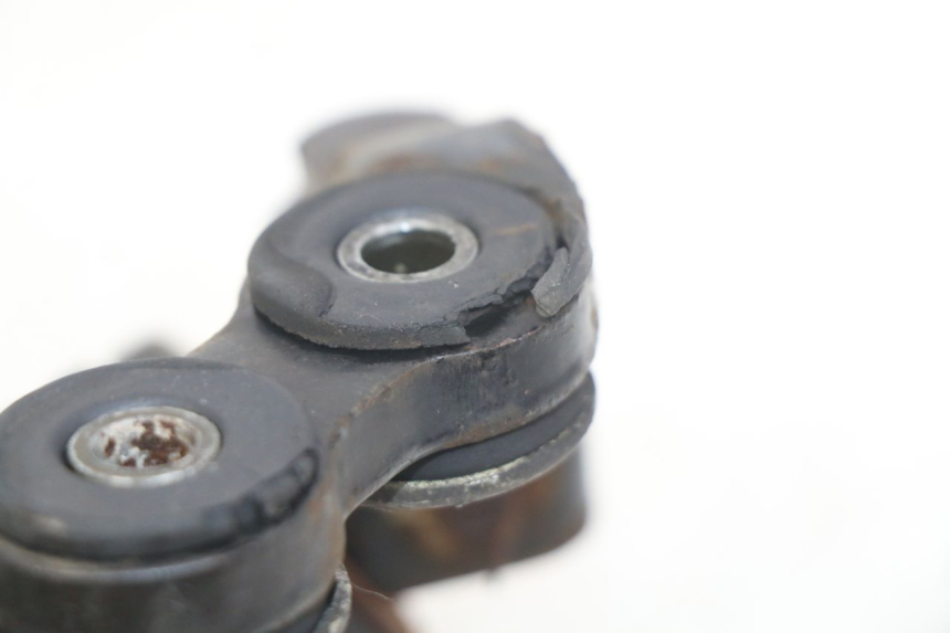 photo de LINKER VORDERER FUßSTÜTZE HONDA CM 125 (1983 - 2003) - Zoom auf Gebrauchszustand